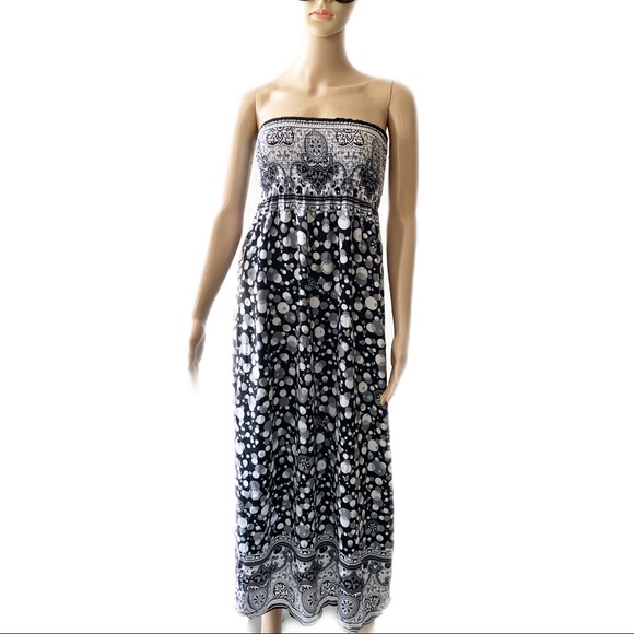 Milano Black Printed Halter Maxi Dress Size M - Picture 8 of 8